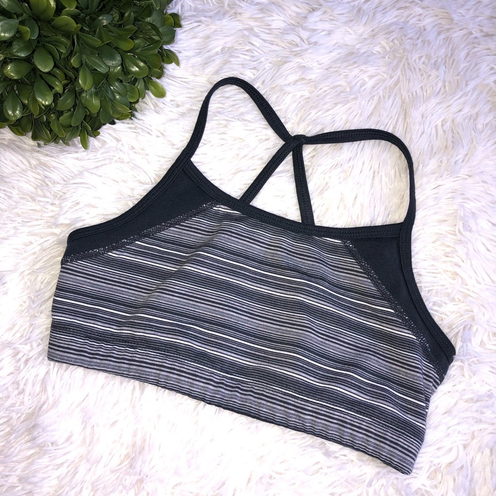 Zella Girt Striped Gray Black Sport Top